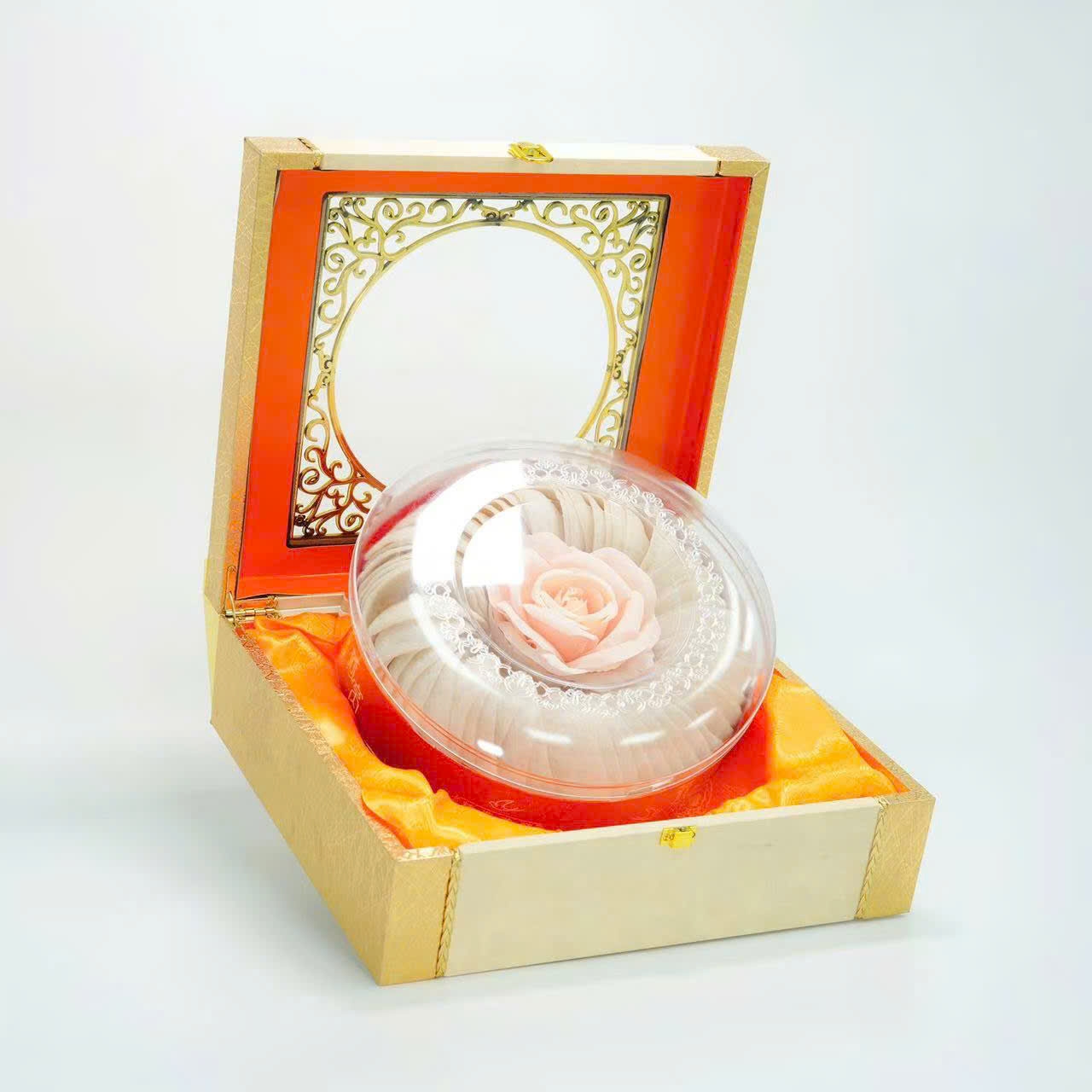 Refined Bird’s Nest Strands with Rose Decoration (Royal Gold Box) (500g)